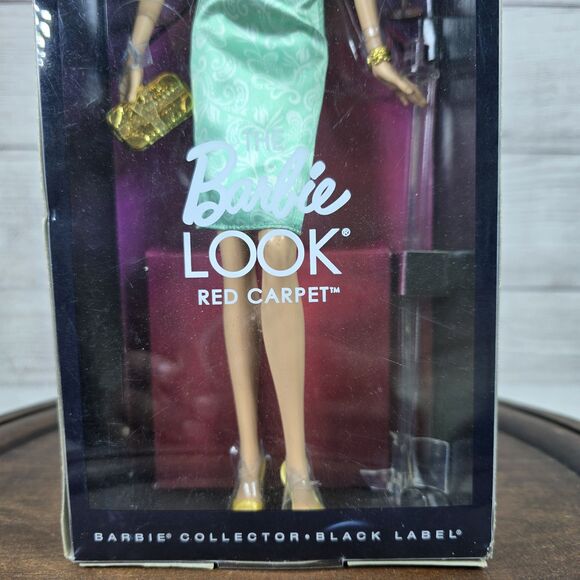 BARBIE VTG Y2K The Look Barbie Doll Red Carpet Collectors Black Label 2013 NEW - Picture 3 of 6